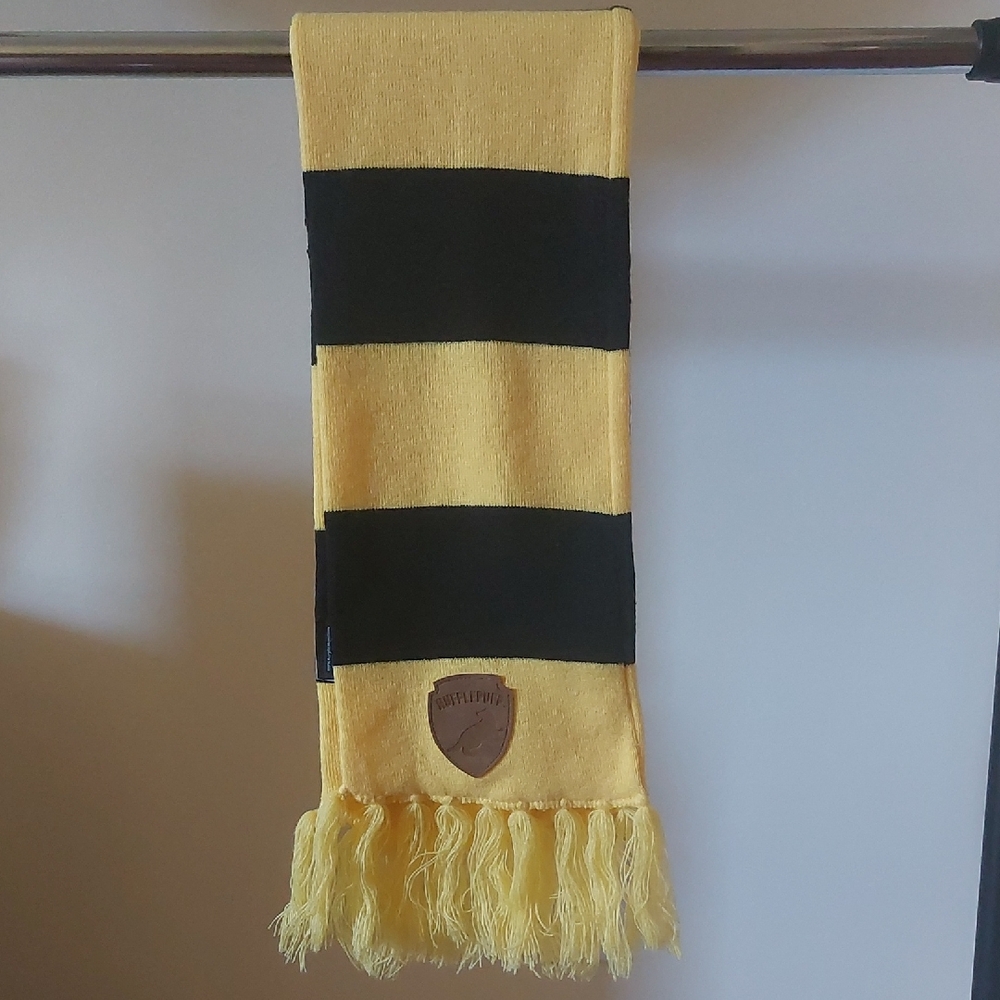 Harry Potter Hufflepuff Scarf